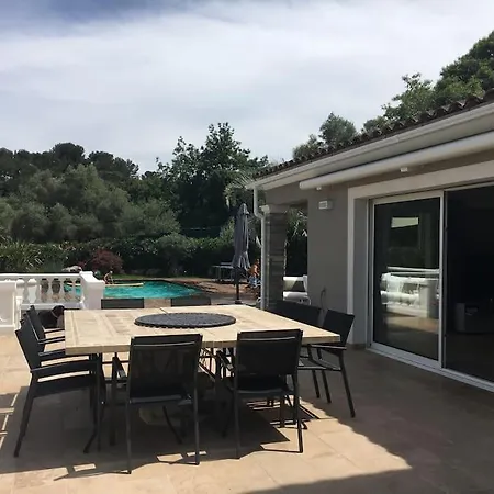 Superbe A Avec Piscine Dans Un Quartier Calme Βίλα Αντίμπ