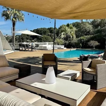 Superbe A Avec Piscine Dans Un Quartier Calme Βίλα Αντίμπ
