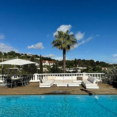 Superbe A Avec Piscine Dans Un Quartier Calme Villa Antibes